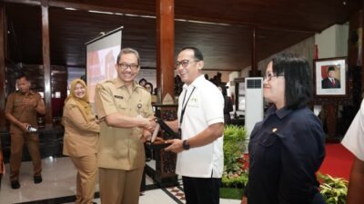 Pertamina Patra Niaga RU Cilacap Raih Penghargaan BPS atas Kontribusi Data Berkualitas