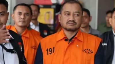 KPK Tahan Bupati Pemalang Anom Widiyantoro, Terjerat Dugaan Pemerasan dalam OTT