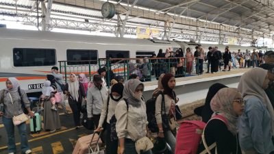 Libur Sekolah Dongkrak Penumpang Kereta Api di Daop 5 Purwokerto 53 Persen