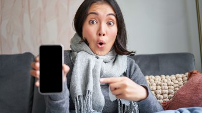 Cara Mengatasi Layar Black Screen di HP