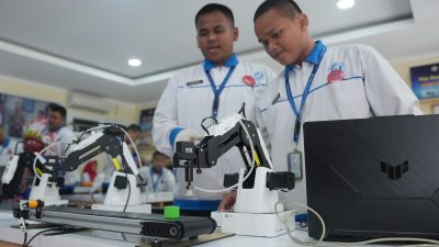 Robotika untuk Lulusan SMK Kian Dibutuhkan, Kemendikdasmen Perkuat Kompetensi Vokasi