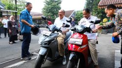 Bupati Banyumas Uji Coba Motor Listrik VinFast, Siapkan Armada Operasional untuk Kepala Desa