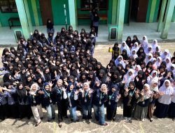 Cegah Judi Online Sejak Dini, KKN UIN Saizu Edukasi Siswa SMP di Pangandaran