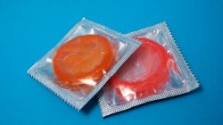 Alat Kontrasepsi: Jenis Hormonal dan Non-Hormonal untuk Kesehatan Seksual