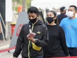 Harga Masker Mendadak Melonjak di Tengah Sebaran Abu Gunung Anak Krakatau