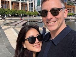 Tante Ernie Kembali Viral, Selebgram Pemersatu Bangsa Kini Punya Kekasih Baru