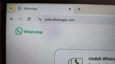 Cara Membuat Chat WhatsApp Web Blur di Laptop untuk Jaga Privasi