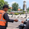 Marak Juru Parkir Nakal Tarik Motor Rp2000 di Purbalingga, Dinhub: Lapor ke Sini