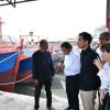 Gibran Tinjau Sungai Kaliyasa Cilacap yang Dangkal dan Hambat Nelayan Melaut